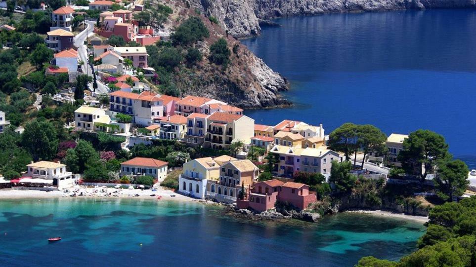 Pension Gerania Asos Bagian luar foto